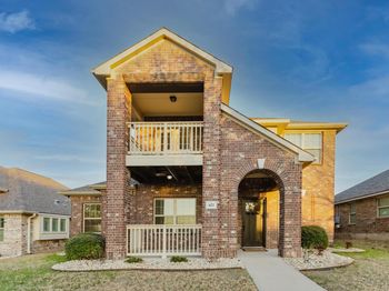 422 Village Commons BLVD