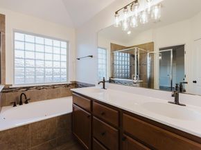 422 Village Commons BLVD, Georgetown TX 78633