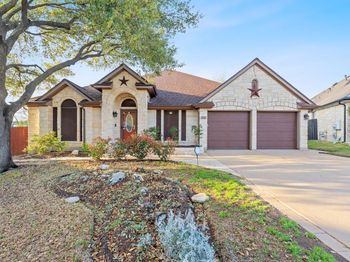 15835 Garrison CIR