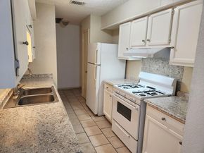 5203 Gladstone DR, Austin TX 78723