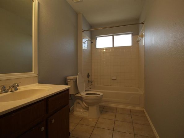 12302 Uttimer LN, Austin TX 78753