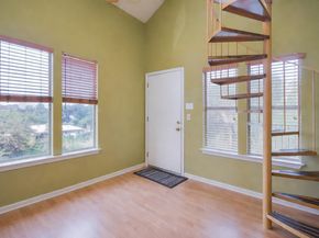 3115 Tom Green ST 404, Austin TX 78705