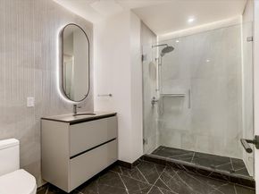 610 Davis ST 2607, Austin TX 78701