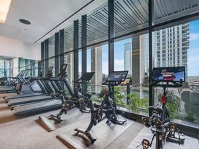 610 Davis ST 2607, Austin TX 78701