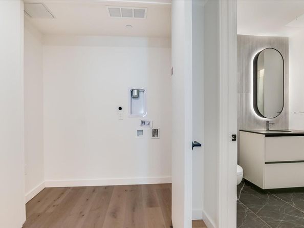 610 Davis ST 2607, Austin TX 78701