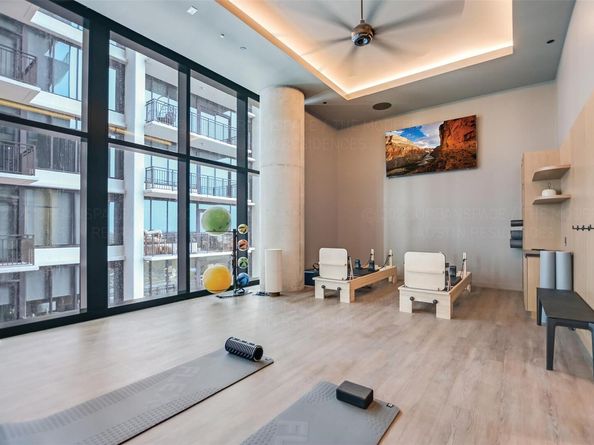 610 Davis ST 2607, Austin TX 78701