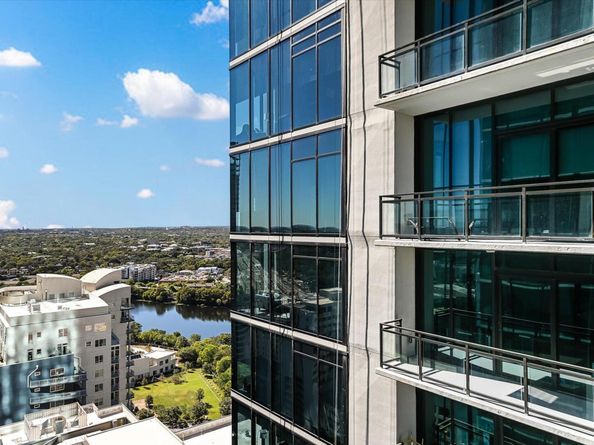 610 Davis ST 2607, Austin TX 78701