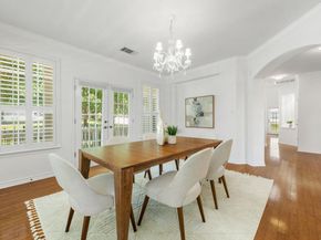 1704 Kinney Oaks Ct, Austin TX 78704
