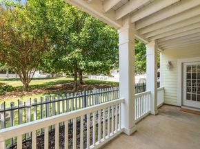 1704 Kinney Oaks Ct, Austin TX 78704