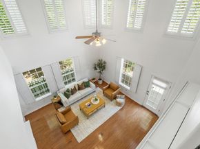 1704 Kinney Oaks Ct, Austin TX 78704