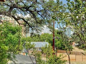 1001 Catalpa ST, Austin TX 78702