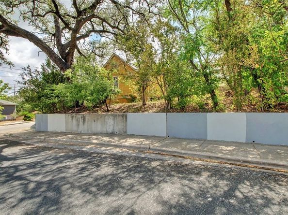 1001 Catalpa ST, Austin TX 78702