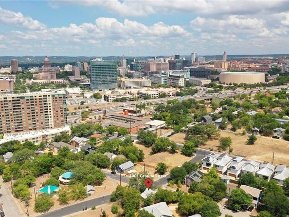 1001 Catalpa ST, Austin TX 78702
