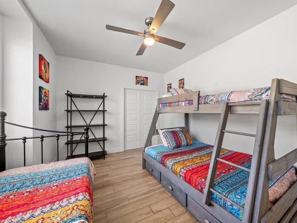 18401 Valley Hill LN, Point Venture TX 78645