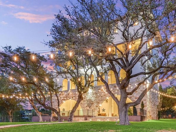 17017 S Ridge LN, Austin TX 78734