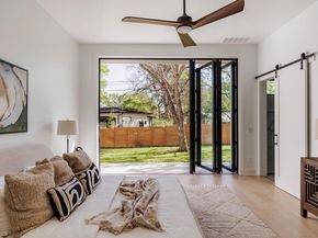 2504 Bluffview DR, Austin TX 78704