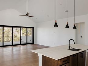 2504 Bluffview DR, Austin TX 78704