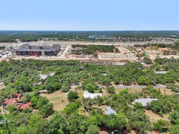 8622 Thunderbird RD, Austin TX 78736