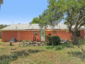 8622 Thunderbird RD, Austin TX 78736