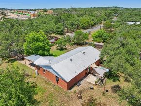 8622 Thunderbird RD, Austin TX 78736