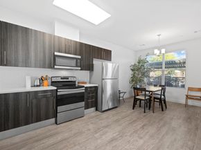 7805 Cooper LN 402, Austin TX 78745
