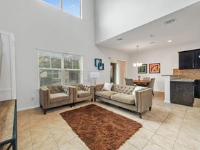 516 E Slaughter LN 702, Austin TX 78744