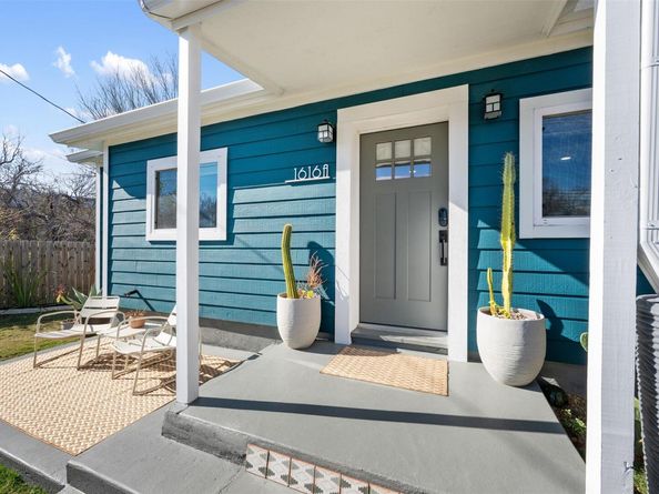 1616 Webberville RD A, Austin TX 78721