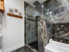 1616 Webberville RD A, Austin TX 78721