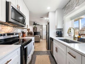 1616 Webberville RD A, Austin TX 78721