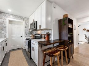 1616 Webberville RD A, Austin TX 78721