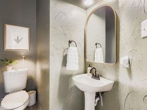 5515 Ballenton LN, Austin TX 78739