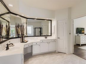 5515 Ballenton LN, Austin TX 78739