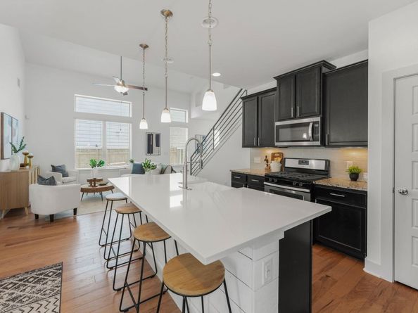 1010 Boatswain WAY, Austin TX 78748