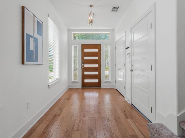 1010 Boatswain WAY, Austin TX 78748