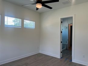 1703 Kit CIR, Austin TX 78758