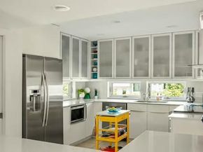 5932 Highland Hills DR, Austin TX 78731