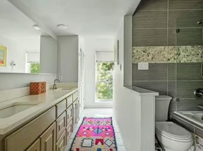 5932 Highland Hills DR, Austin TX 78731