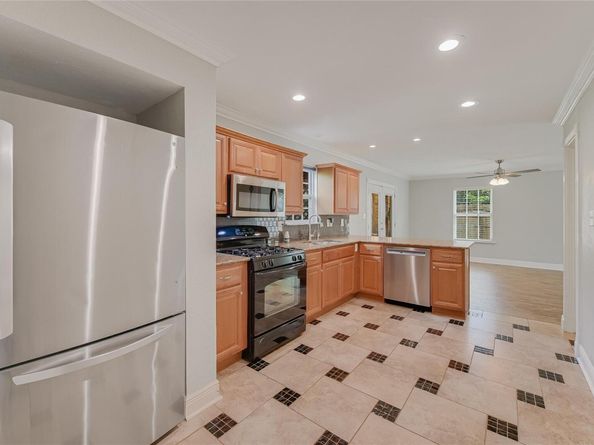 602 Lilac DR, Round Rock TX 78664