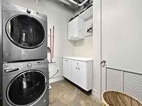 800 W 5th ST 808, Austin TX 78703