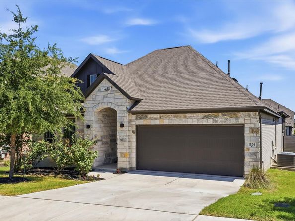 1124 Stetson Hat TRL, Georgetown TX 78628