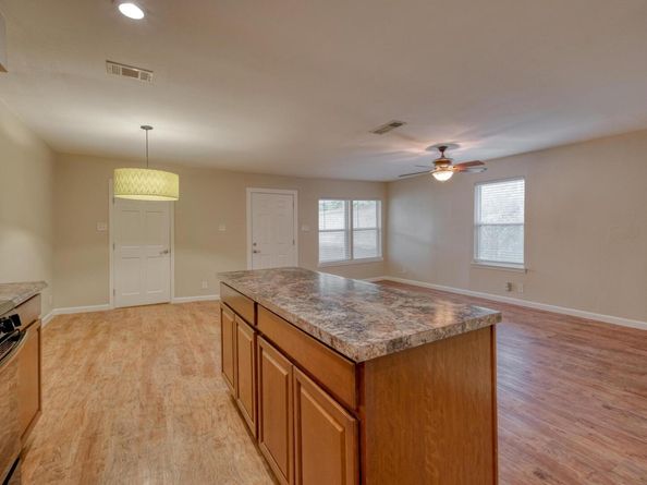 2700 Catalina DR, Austin TX 78741