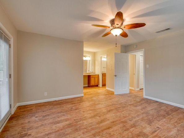 2700 Catalina DR, Austin TX 78741