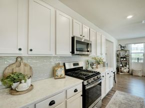 708 Affazia LN C, Georgetown TX 78628