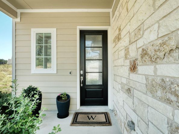 708 Affazia LN C, Georgetown TX 78628