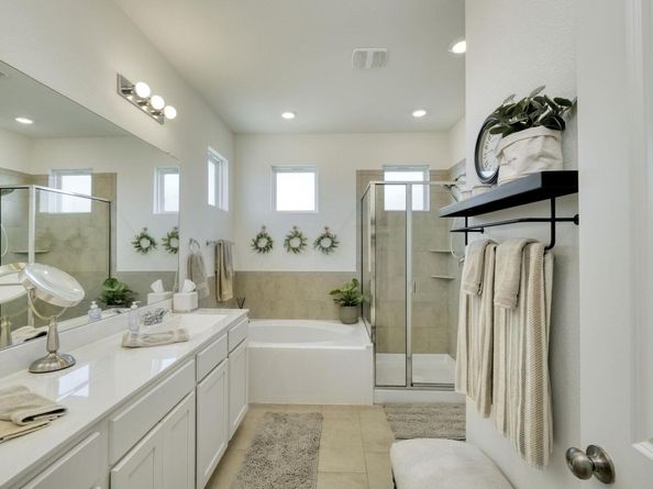 708 Affazia LN C, Georgetown TX 78628