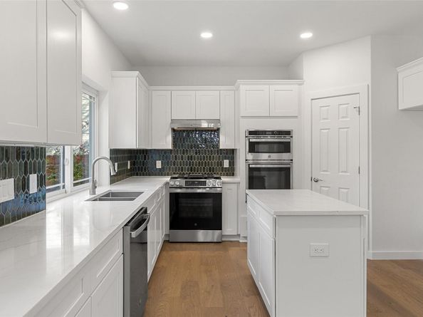 1406 Pagedale DR, Cedar Park TX 78613