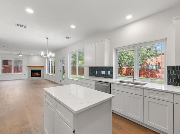1406 Pagedale DR, Cedar Park TX 78613