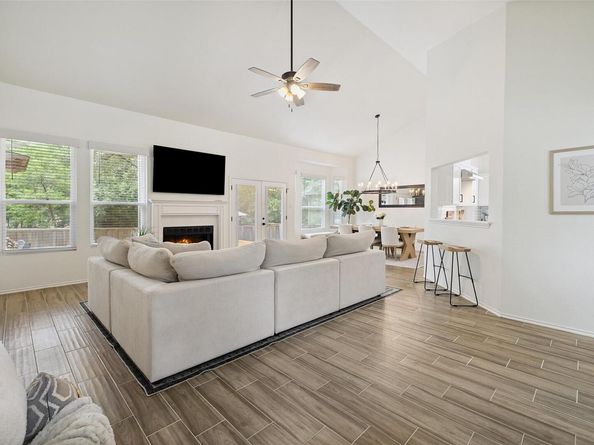 2901 Rochelle DR, Austin TX 78748