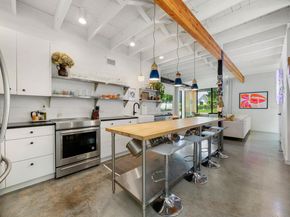 3306 Garden Villa LN, Austin TX 78704