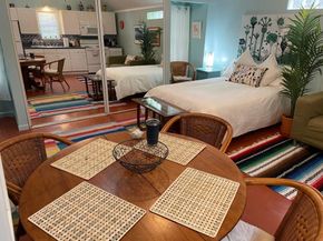 818 Harris Ave, Austin TX 78705